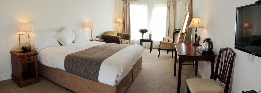 קיליבגס Bay View Hotel מראה חיצוני תמונה