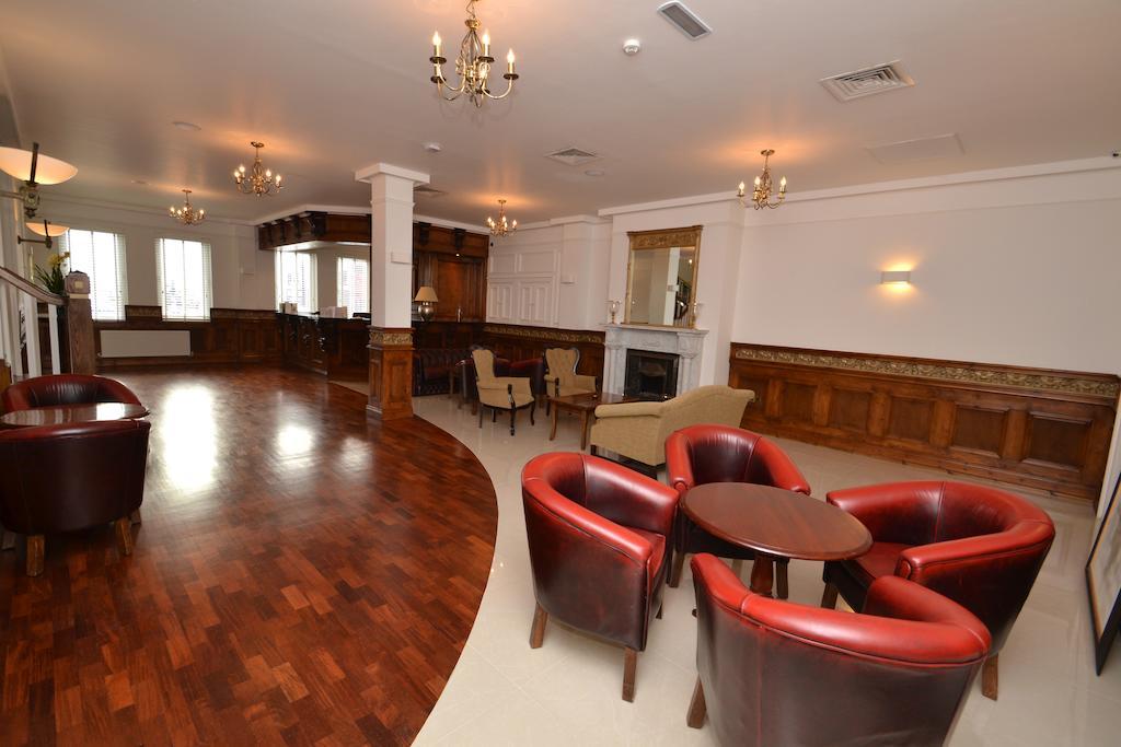 קיליבגס Bay View Hotel מראה חיצוני תמונה